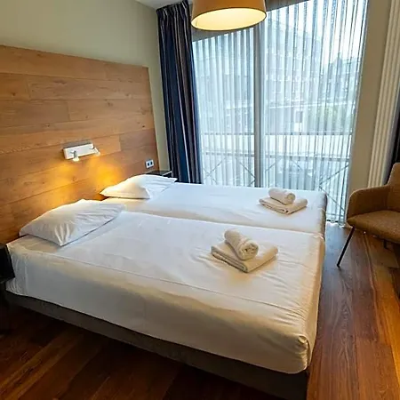 فندق Stadshotel