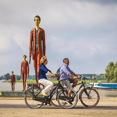 Stadshotel 호텔 3*