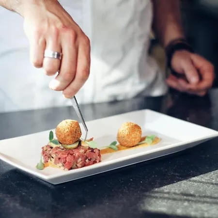 Stadshotel 3* 두스뷔르흐